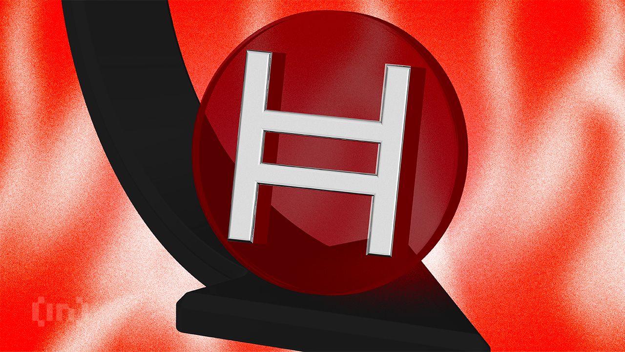 Image default