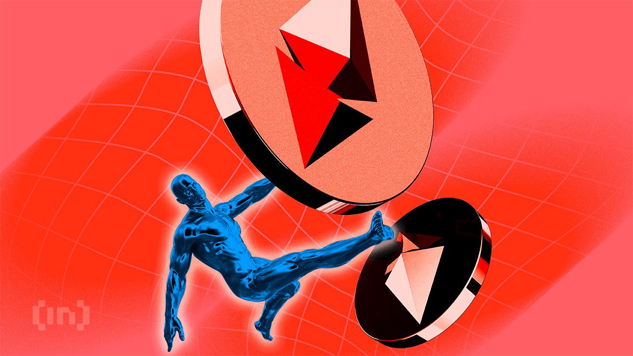 Image default